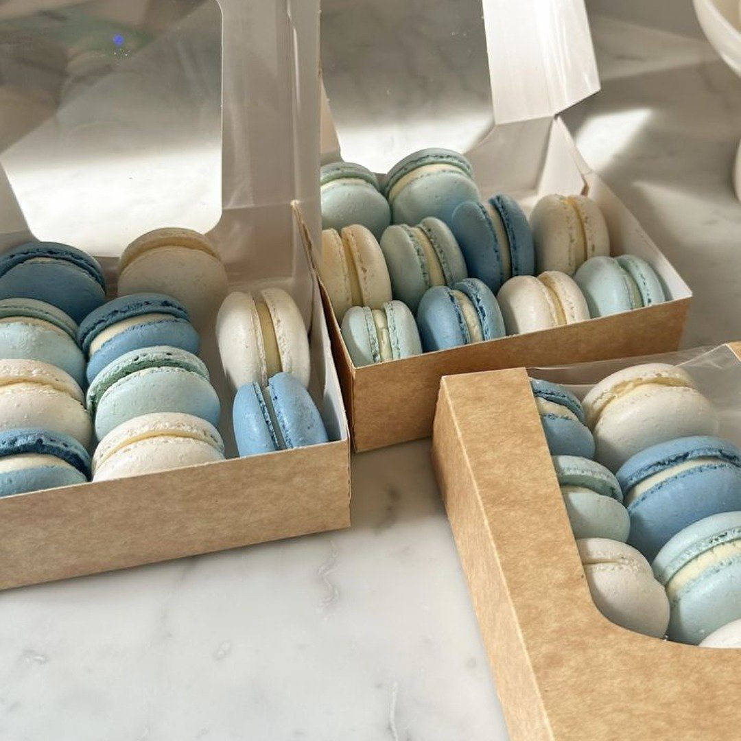 Cloudy Macarons Gellee